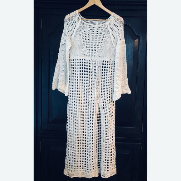 Crochet Open Knit Mesh Swimsuit Cover-Up in White OSFM XS-M - Picture 6 of 9